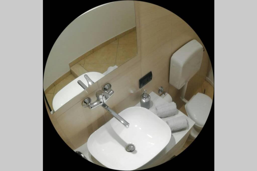 דירות קסטלדאצ'ה Isabella House מראה חיצוני תמונה