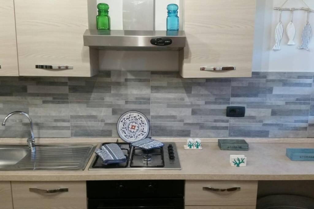דירות קסטלדאצ'ה Isabella House מראה חיצוני תמונה